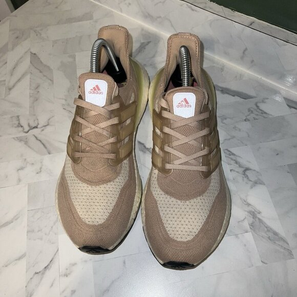 adidas UltraBoost 21 Women’s Size 7.5 Ash Pearl/White/Halo Ivory Running Shoes - Picture 2 of 6
